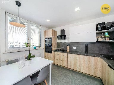 Prodej bytu 3+1 61 m² Horymírova, Ostrava - Zábřeh