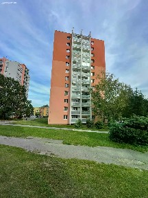 Prodej bytu 1+kk 30 m² Slavíkova, Ostrava - Poruba