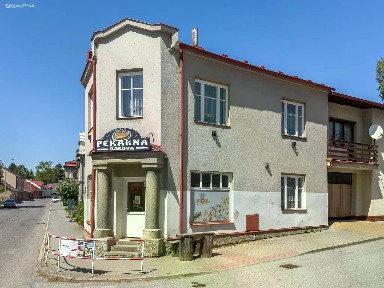 Prodej rodinného domu 120 m², pozemek 133 m² nám. 9. května, Svratka