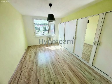 Pronájem bytu 2+1 64 m² Plynárenská, Ústí nad Labem - Všebořice