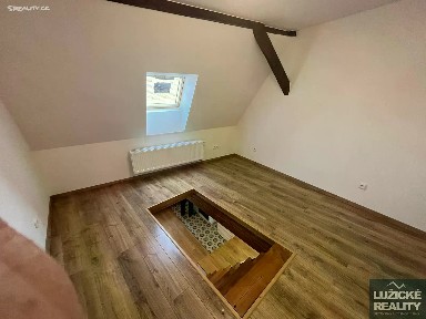 Pronájem bytu 1+1 43 m² Smetanova, Česká Kamenice