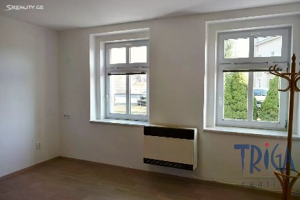 Pronájem bytu 1+kk 30 m² Alešova, Dvůr Králové nad Labem