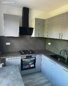 Pronájem bytu 2+1 60 m² Revoluční, Chodov