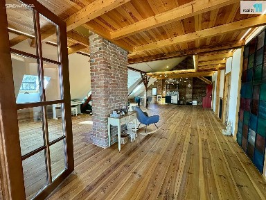 Prodej ubytovacího zařízení 460 m²