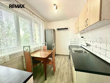Pronájem bytu 2+1 58 m² Osvětimany