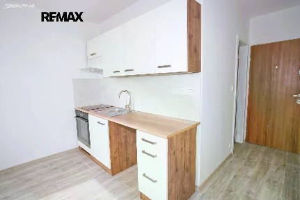 Pronájem bytu 1+1 31 m² Dobrovského, Prostějov
