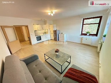Pronájem bytu 1+kk 38 m² Přemyslova, Kralupy nad Vltavou