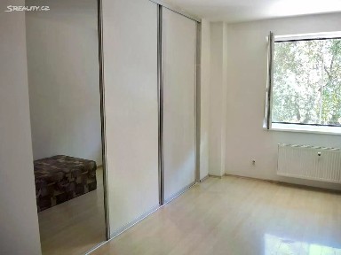 Pronájem bytu 1+kk 42 m² U Plynárny, Praha - Michle
