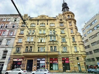 Pronájem bytu 2+1 81 m² Karlovo náměstí, Praha - Nové Město