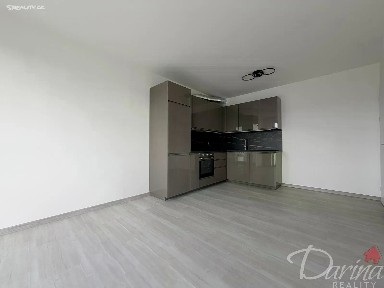 Pronájem bytu 2+kk 45 m² Pod Harfou, Praha - Vysočany