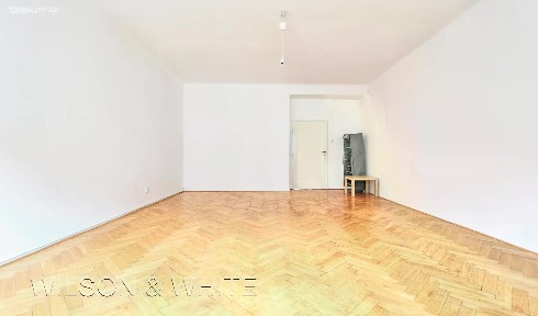 Pronájem bytu 1+1 50 m² Křišťanova, Praha - Žižkov
