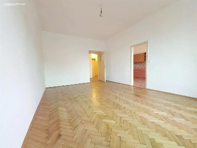 Pronájem bytu 2+kk 50 m² náměstí Hrdinů, Praha - Nusle