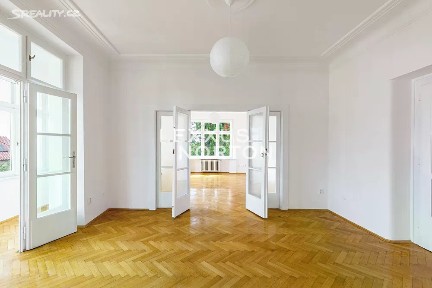 Pronájem bytu 5+1 150 m² Šárecká, Praha - Dejvice