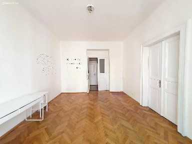 Pronájem bytu 3+1 77 m² Chodská, Praha - Vinohrady