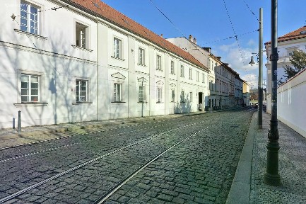 Pronájem kanceláře 256 m²