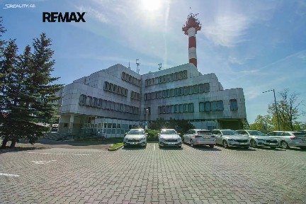 Hradec Králové, Věkoše, Akademika Bedrny, 10