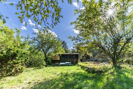Prodej chaty 21 m², pozemek 1552 m² Na Vinicích, Davle
