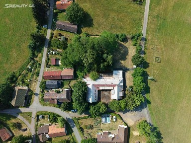 Prodej rodinného domu 900 m², pozemek 3152 m² Rožmitál pod Třemšínem - Nesvačily
