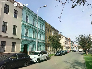 Pronájem kanceláře 111 m²