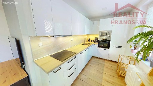 Prodej bytu 3+kk 63 m² Žilinská, Ostrava - Poruba