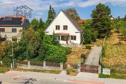 Prodej rodinného domu 244 m², pozemek 1993 m² Babice nad Svitavou