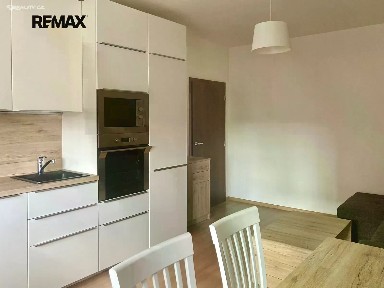 Pronájem bytu 3+kk 54 m² Cihlářská, Chomutov