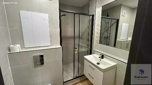Pronájem bytu 1+1 33 m² Kmochova, Ústí nad Labem - Severní Terasa