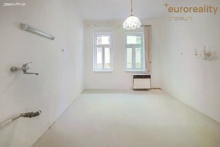 Prodej bytu 2+kk 41 m² Mladějovského, Mariánské Lázně