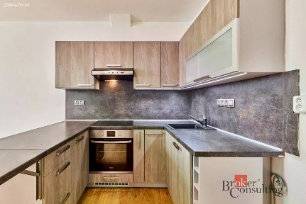 Pronájem bytu 2+kk 46 m² Národní, Úpice
