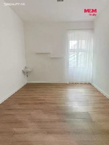 Pronájem kanceláře 15 m² 17. listopadu, Pardubice - Zelené Předměstí