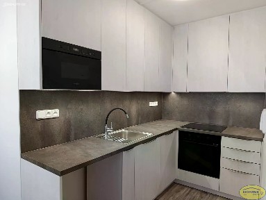 Pronájem bytu 3+1 61 m² Višňovce, Hulín