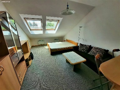 Pronájem bytu 1+kk 35 m² Dobrovského, Olomouc