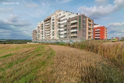 Pronájem bytu 1+kk 39 m² Miloše Havla, Praha - Hlubočepy