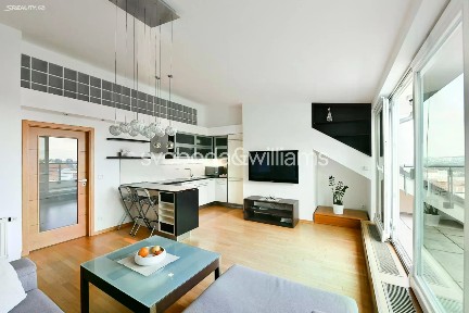 Pronájem bytu 3+kk 70 m² Lucemburská, Praha - Vinohrady