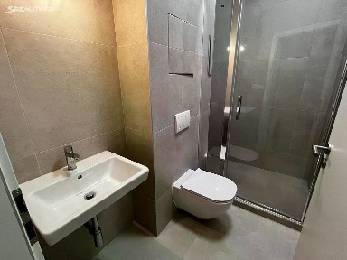 Pronájem bytu 1+kk 37 m² Divadelní, Jihlava