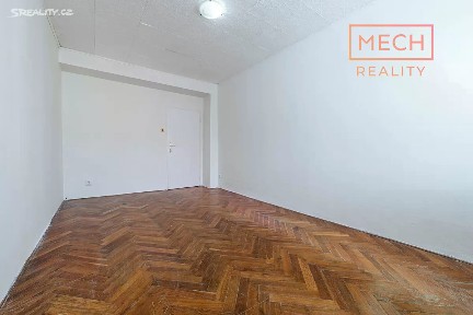 Prodej bytu 2+1 52 m² Družstevní, Pardubice - Polabiny