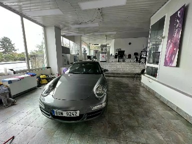 Pronájem komerční nemovitosti 700 m²