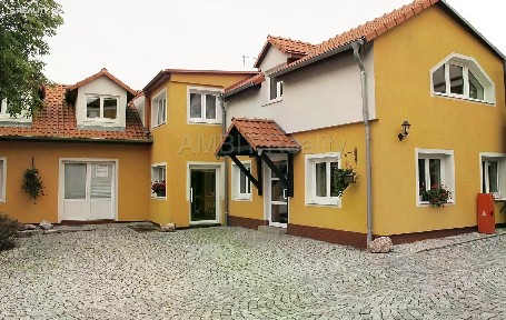 Pronájem kanceláře 60 m² Žalanského, Praha - Řepy