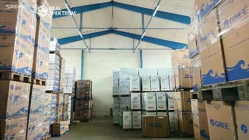 Pronájem skladového prostoru 2385 m²