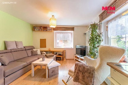 Prodej rodinného domu 72 m², pozemek 371 m² U Potoka, Vodochody - Hoštice