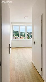 Prodej bytu 1+kk 18 m² Bezová, Praha - Braník