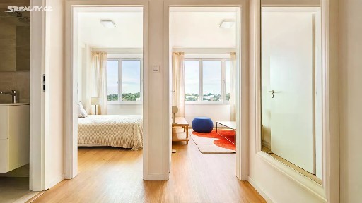 Prodej bytu 2+kk 36 m² Bezová, Praha - Braník