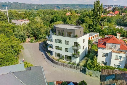 Prodej bytu 1+kk 42 m² Okružní, Praha - Komořany