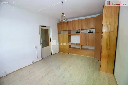 Pronájem bytu 1+1 36 m² Dvořákova, Cheb
