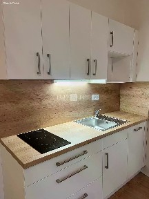 Pronájem bytu 1+kk 29 m² Praha - Praha 10