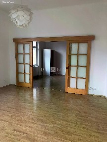 Pronájem bytu 2+1 68 m² Na Skalce, Praha - Smíchov
