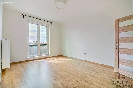 Pronájem bytu 1+kk 23 m² Dlouhá třída, Havířov - Město