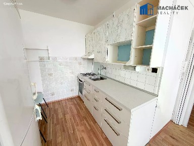 Pronájem bytu 2+kk 45 m² Trnovanská, Teplice - Trnovany