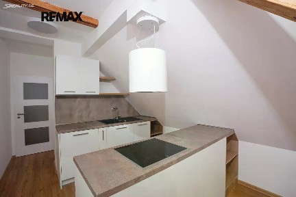Pronájem bytu 2+kk 44 m²