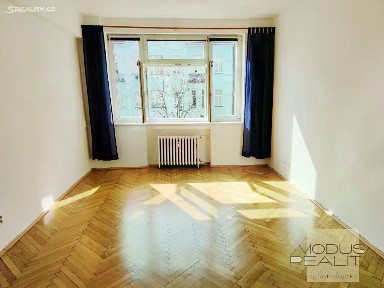 Pronájem bytu 1+kk 35 m² Komunardů, Praha - Holešovice